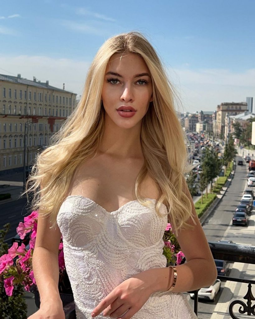 Эро массаж от Мария Москва